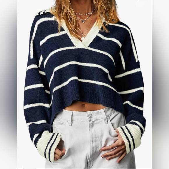Sweaters - Oversized Crop Sweater-Navy